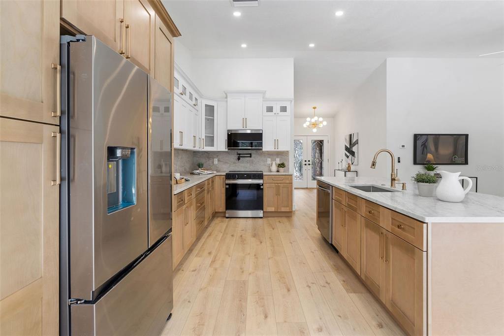 346 Carson Lane Palm Harbor, FL 34684 - Photo 11 of 42