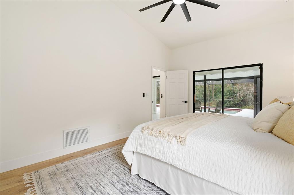 346 Carson Lane Palm Harbor, FL 34684 - Photo 18 of 42