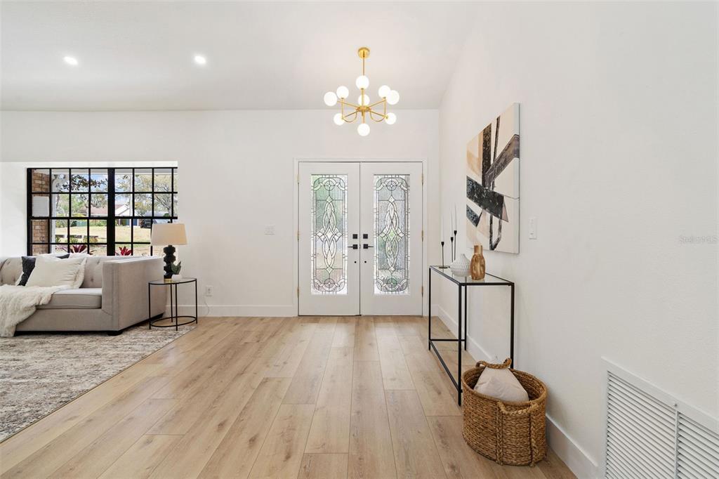 346 Carson Lane Palm Harbor, FL 34684 - Photo 7 of 42