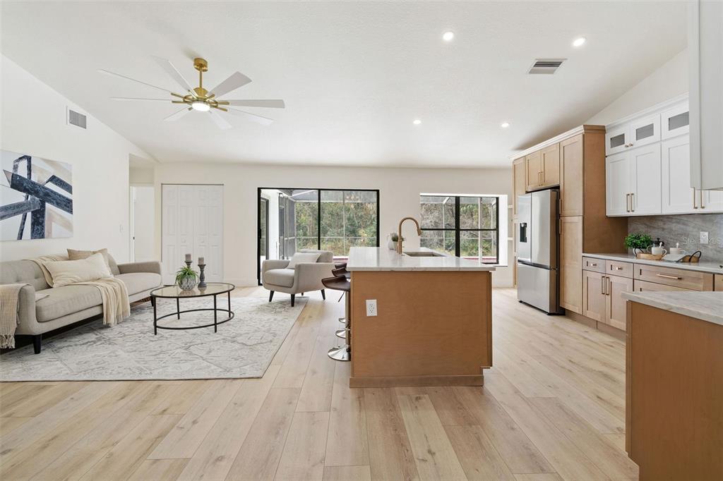 346 Carson Lane Palm Harbor, FL 34684 - Photo 8 of 42