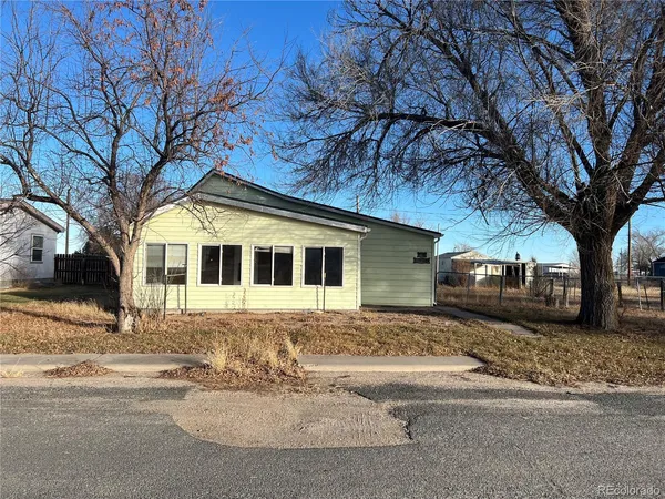 $190,000 | 714 Michigan Avenue, Limon, CO 80828