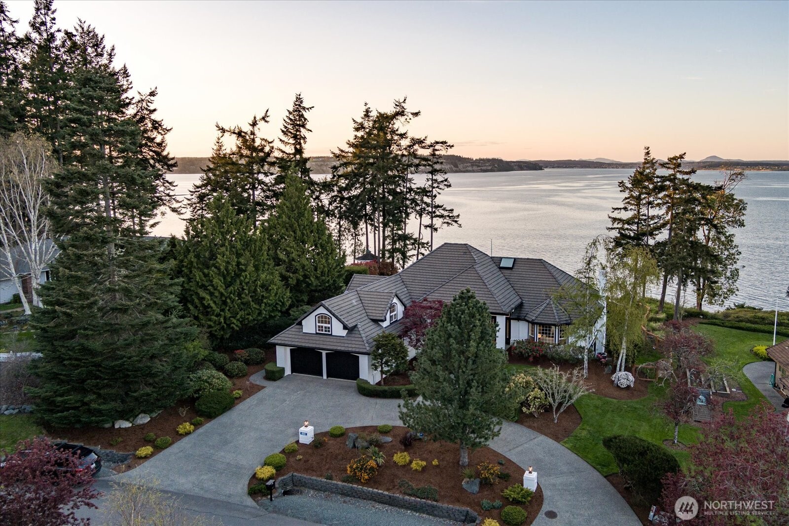 440 Kineth Point Place Coupeville, WA 98239 - Photo 8 of 40