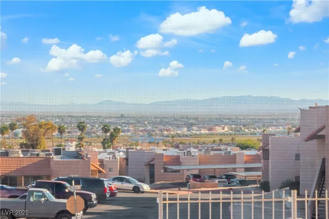 $135,000 | 2064 Mesquite Lane, Unit 101, Laughlin, NV 89029