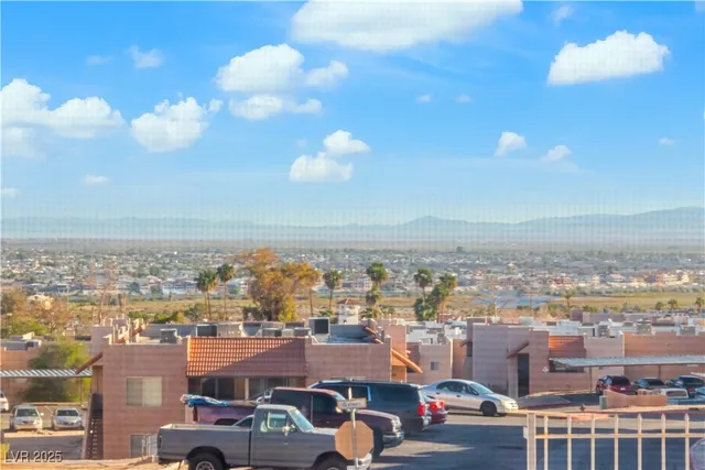 $135,000 | 2064 Mesquite Lane, Unit 101, Laughlin, NV 89029