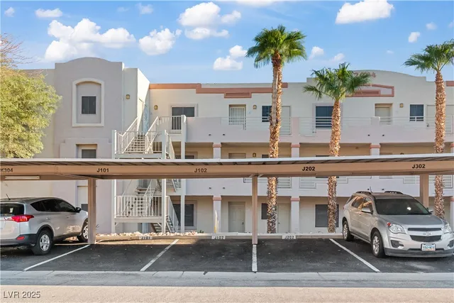 $135,000 | 2064 Mesquite Lane, Unit 101, Laughlin, NV 89029