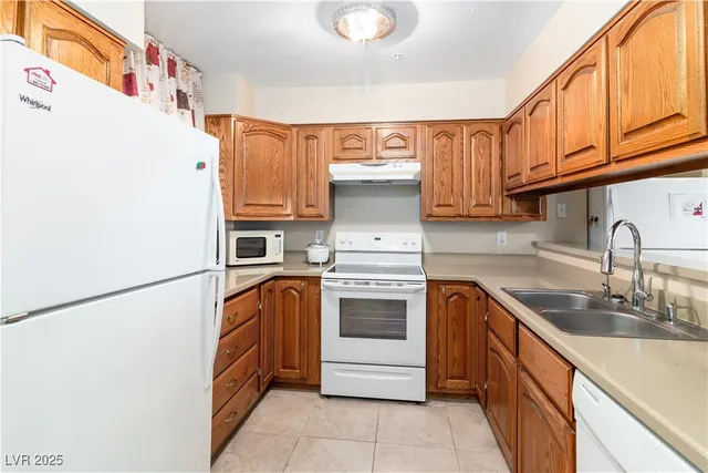 $135,000 | 2064 Mesquite Lane, Unit 101, Laughlin, NV 89029