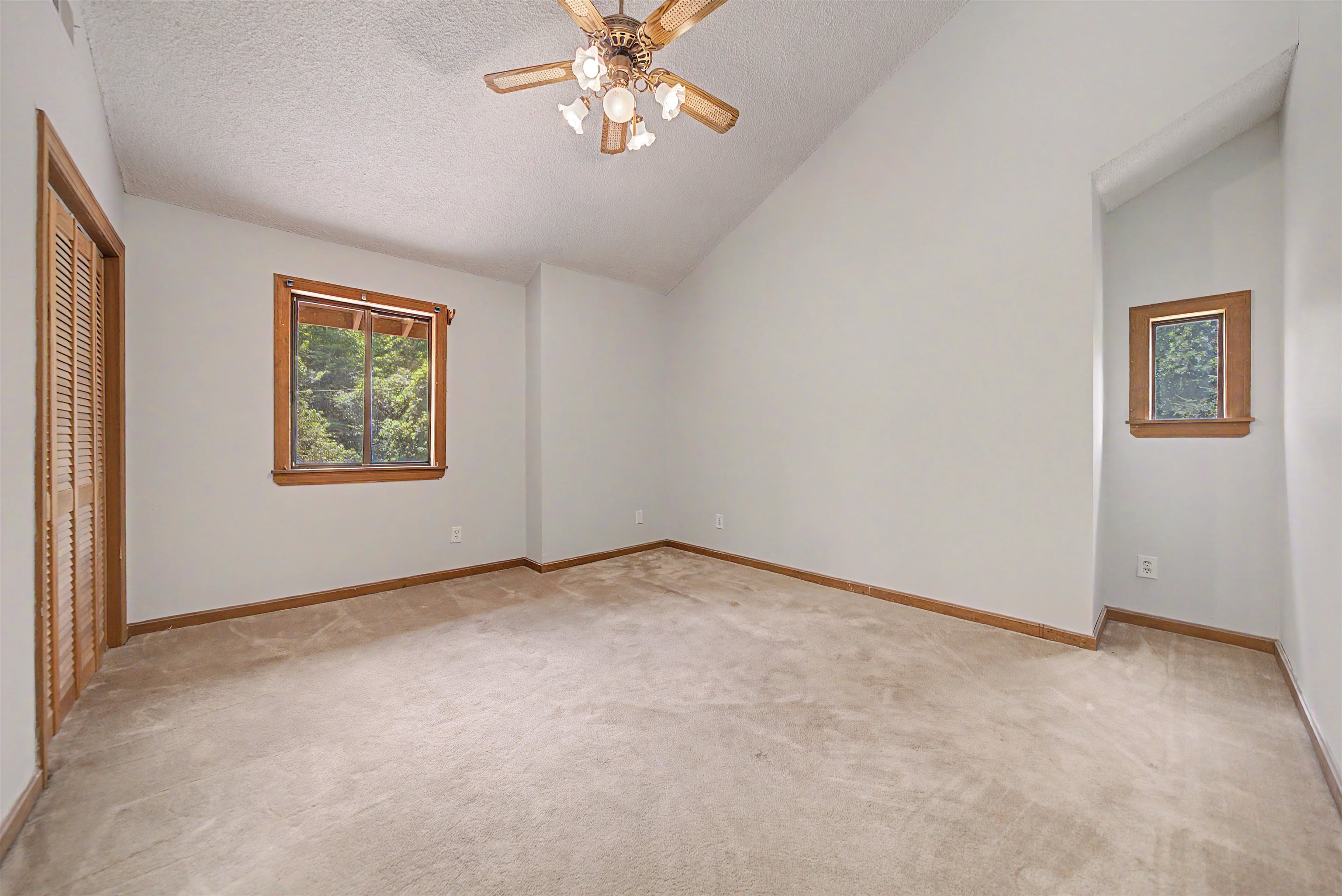 2380 Dunaway Road Selmer, TN 38375 - Photo 27 of 39 Bedroom