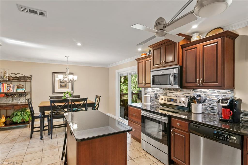 2542 Ridge Road Lexington, NC 27295 - Photo 7 of 29 Gallery Image 7