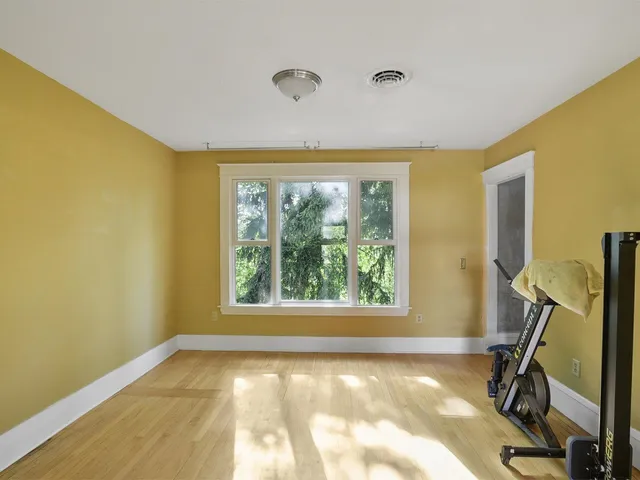 $680,000 | 460-462 Colchester Avenue, Burlington, VT 05401