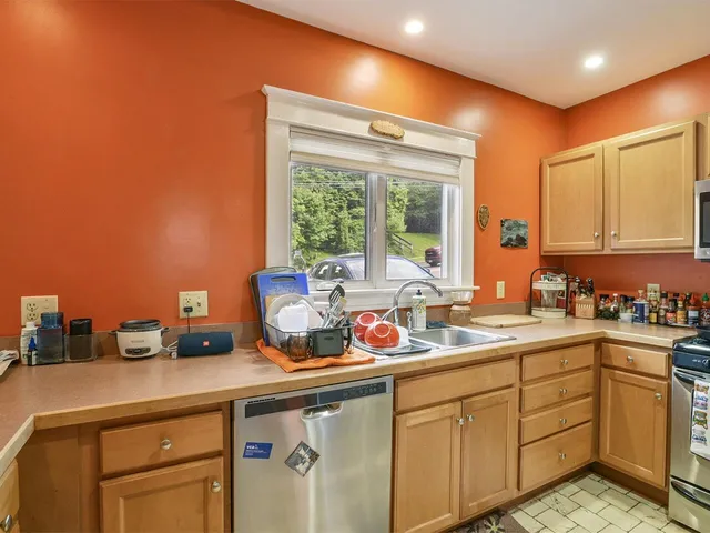 $680,000 | 460-462 Colchester Avenue, Burlington, VT 05401