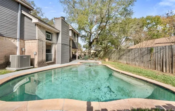 $2,200 | 17314 Edenbridge Court, Spring, TX 77379