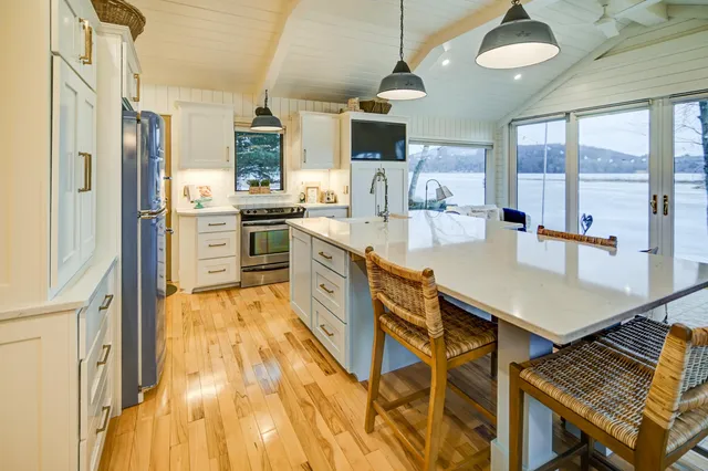 $775,000 | N3789 Tipperary Road, Poynette, WI 53955