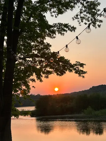 $775,000 | N3789 Tipperary Road, Poynette, WI 53955