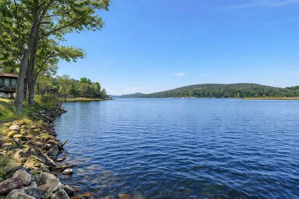 $775,000 | N3789 Tipperary Road, Poynette, WI 53955