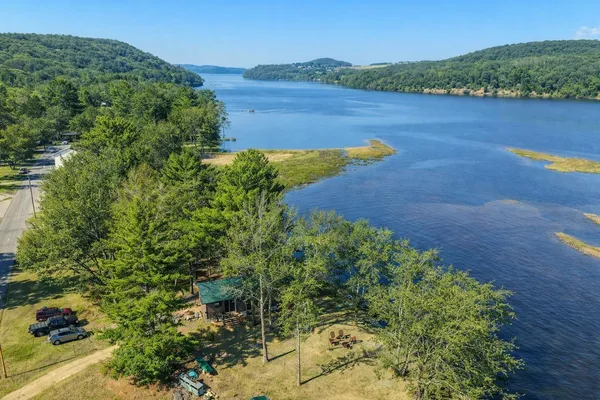 $775,000 | N3789 Tipperary Road, Poynette, WI 53955