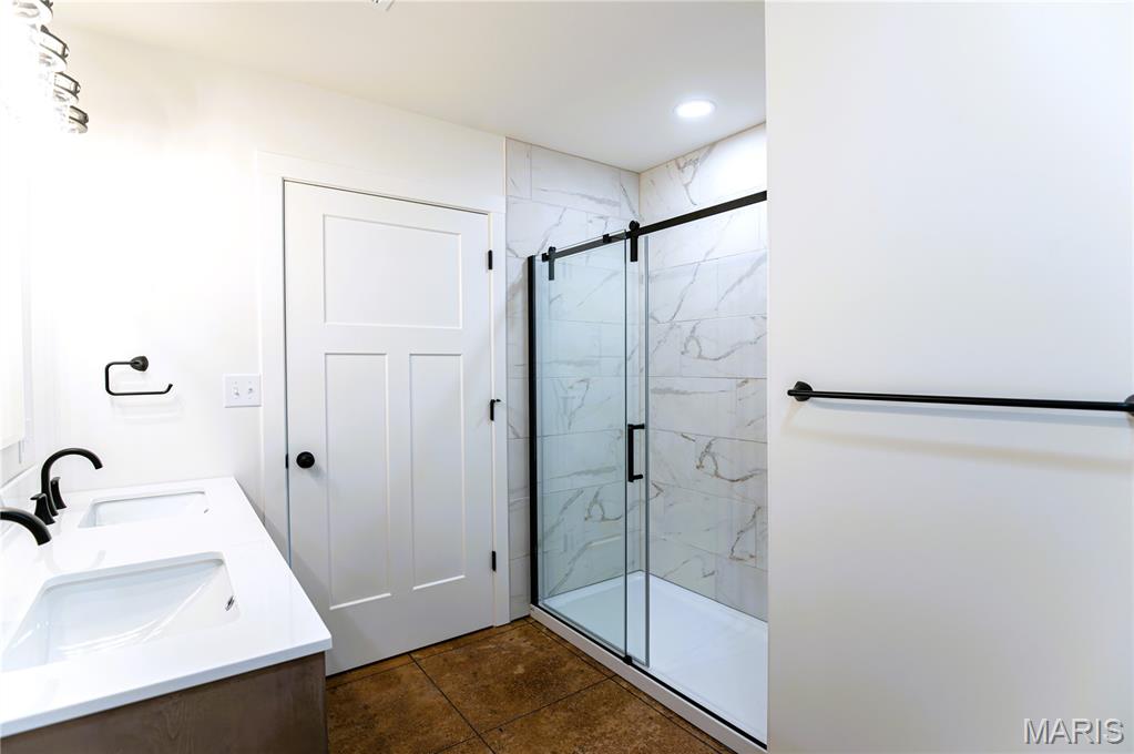 4218 Oak Hill Road Cuba, MO 65453 - Photo 15 of 28