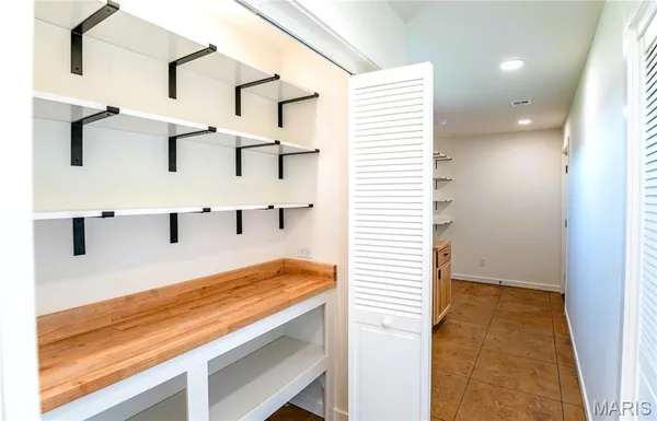 $329,900 | 4218 Oak Hill Road, Cuba, MO 65453