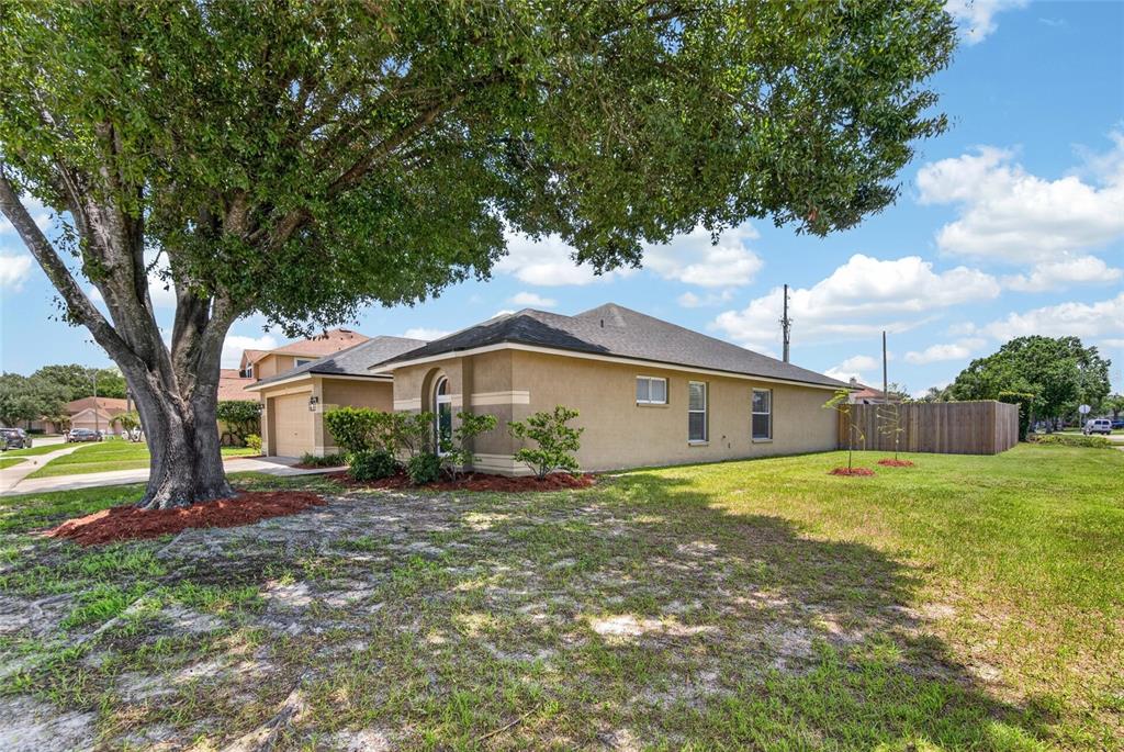 1434 Hatcher Loop Drive Brandon, FL 33511 - Photo 68 of 72