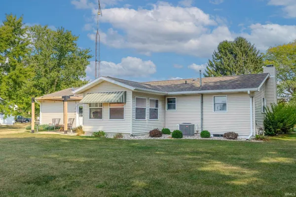 $290,000 | 1550 North 80th Street East, Lagrange, IN 46761