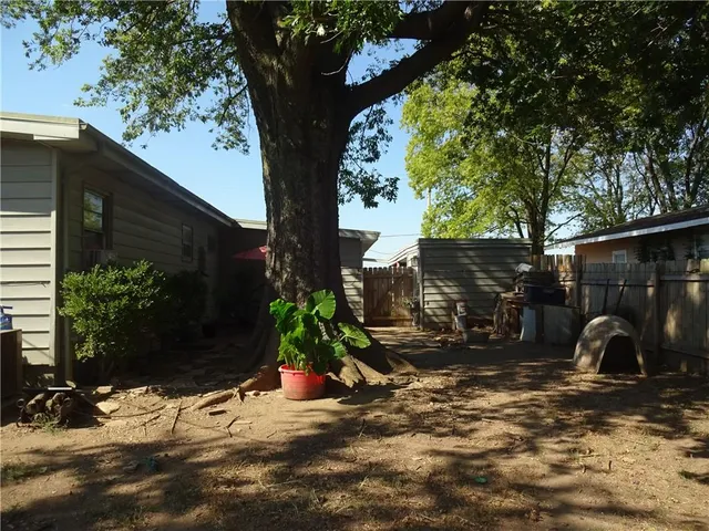 $115,000 | 1009 West Oak Street, Independence, KS 67301