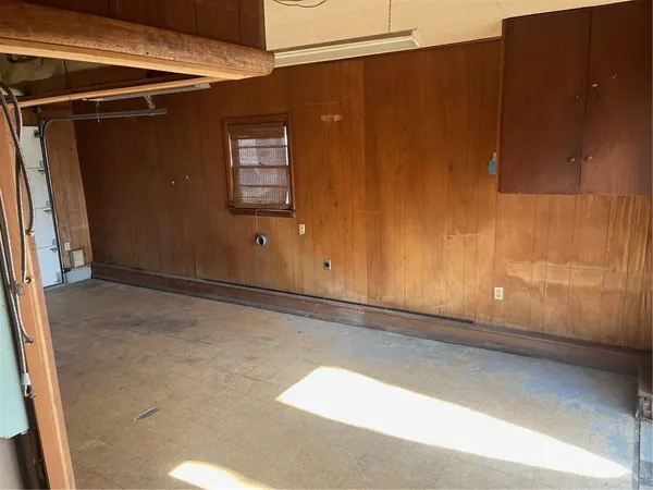 $98,000 | 1009 West Oak Street, Independence, KS 67301