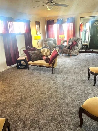 $98,000 | 1009 West Oak Street, Independence, KS 67301