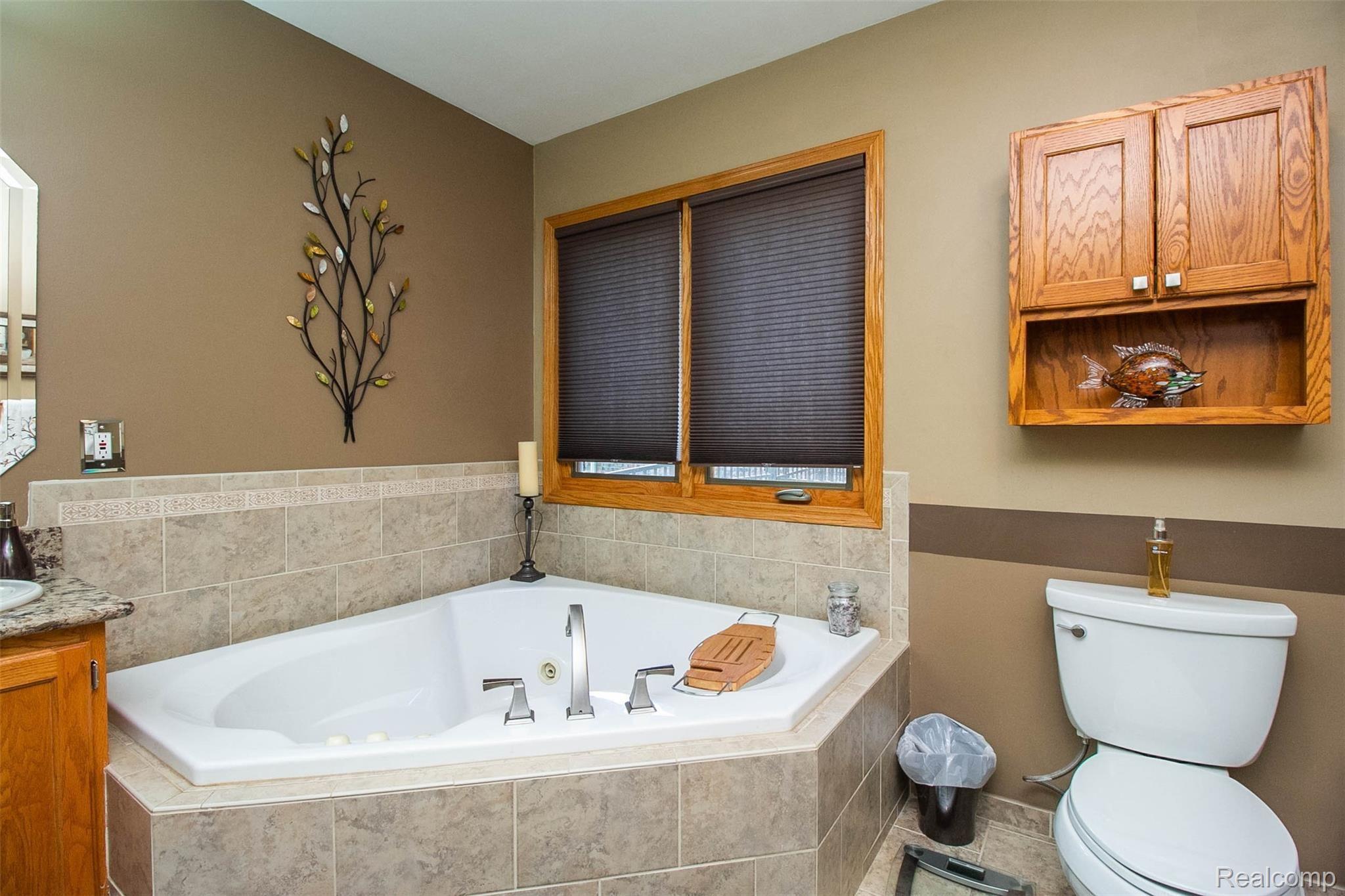 46738 West Ridge Drive Macomb, MI 48044 - Photo 26 of 54 27.jpg
