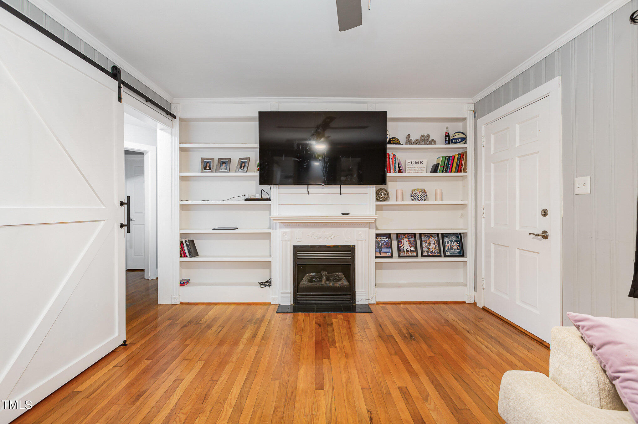 2214 Umstead Road Durham, NC 27712 - Photo 9 of 33 008_file_747