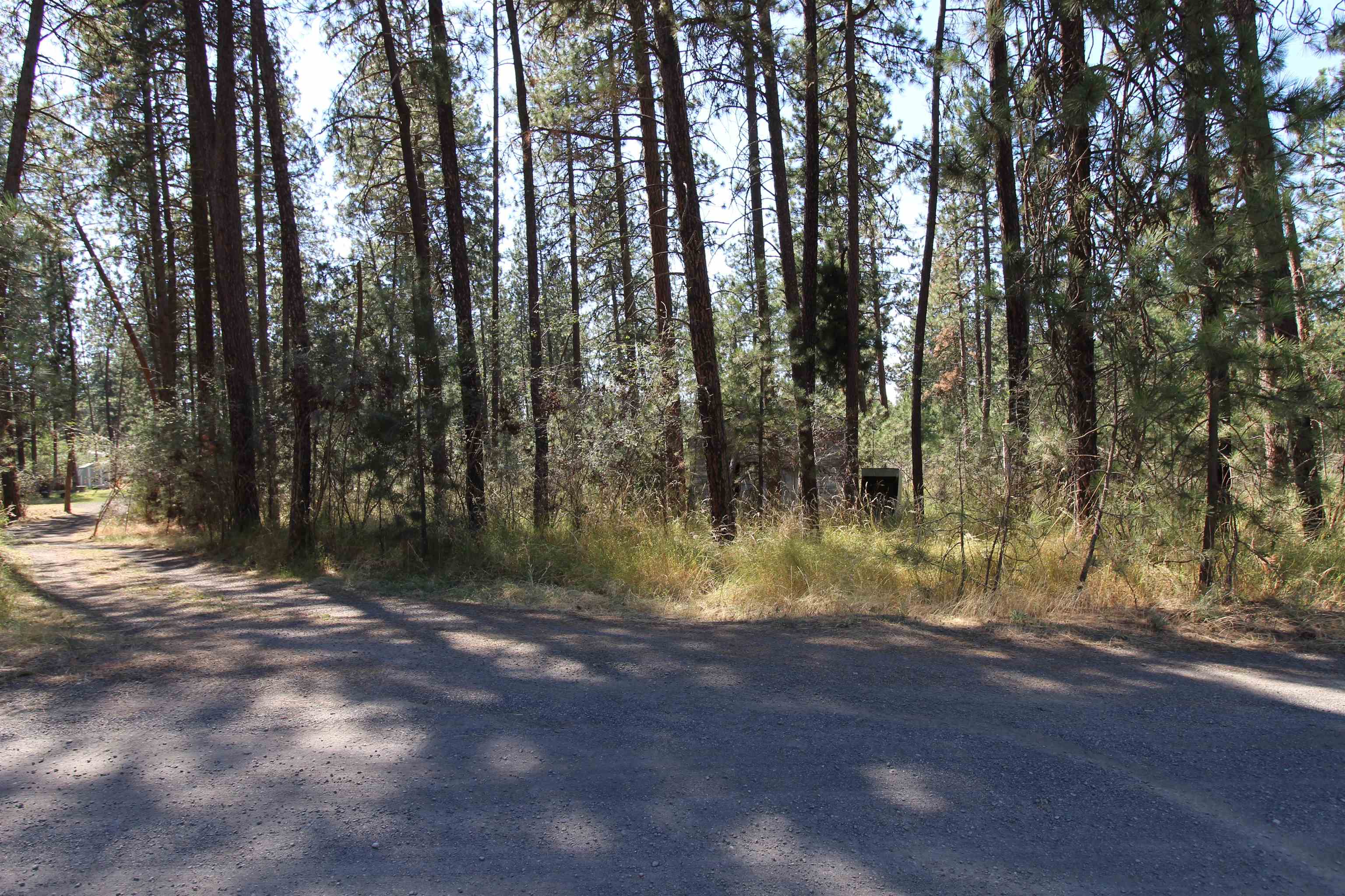 4210 South Bluff Road Spokane, WA 99224 - Photo 13 of 15