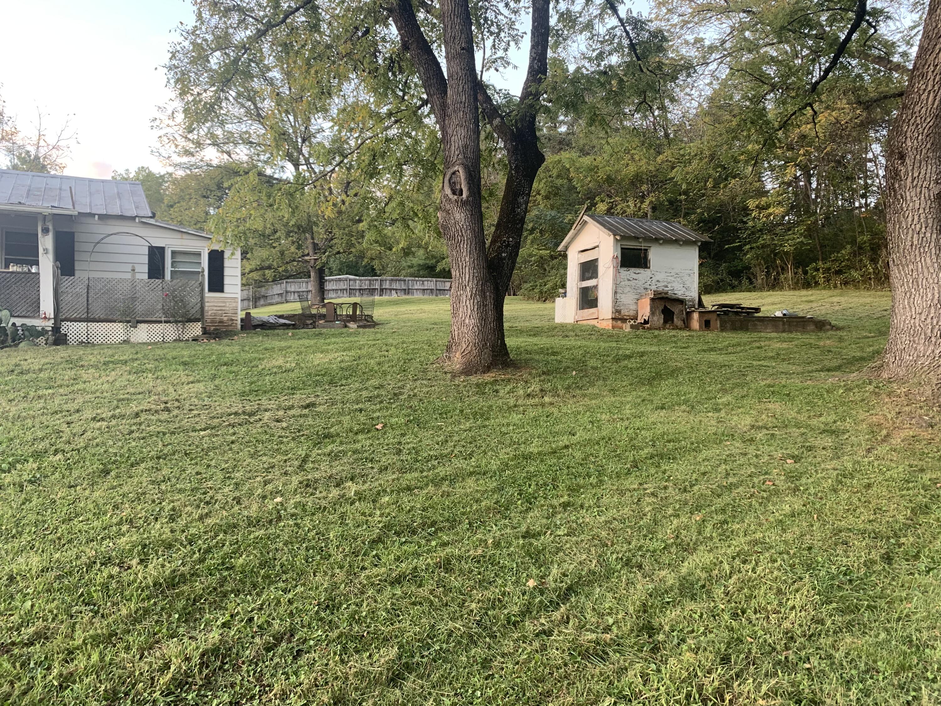 247 Trestle Road Rustburg, VA 24588 - Photo 2 of 20 IMG_0958