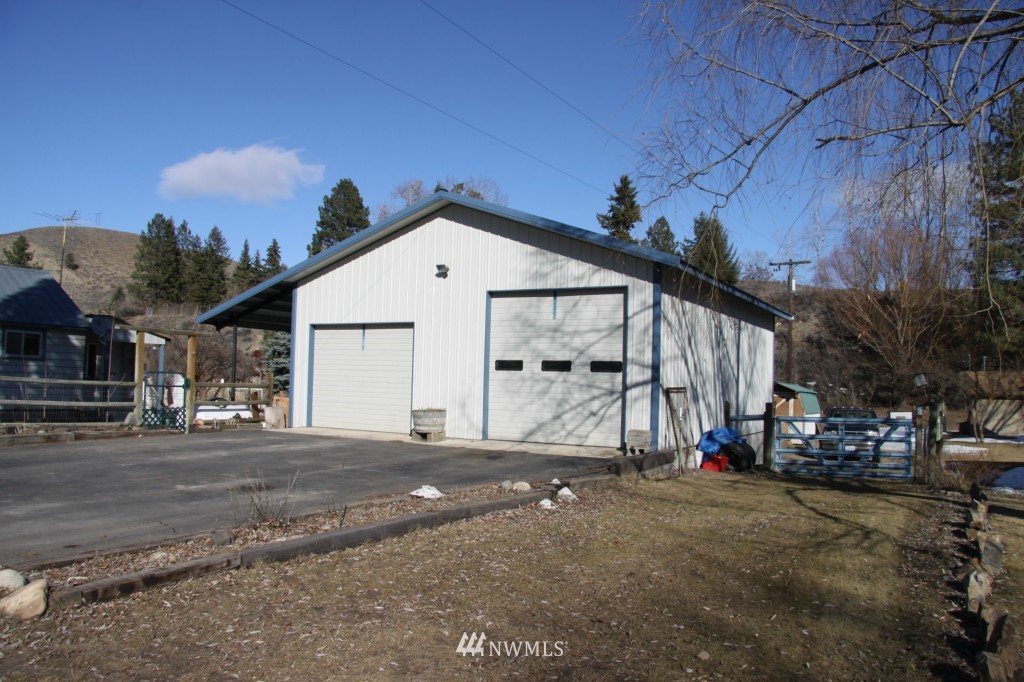25 Twisp Airport Road Twisp, WA 98856 - Photo 4 of 9