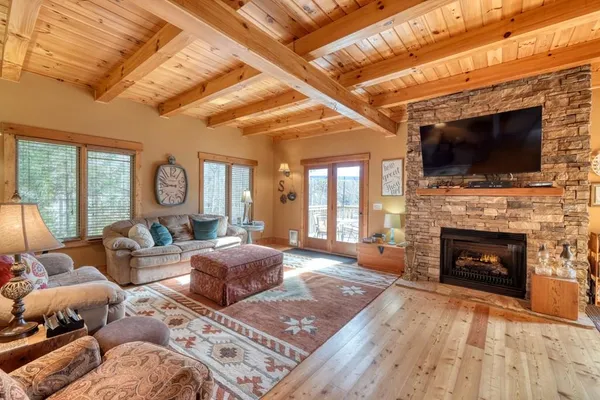 $424,900 | 130 Mallard Circle, Murphy, NC 28906