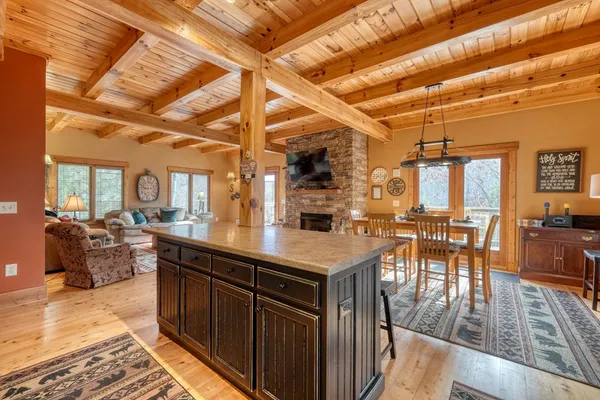 $424,900 | 130 Mallard Circle, Murphy, NC 28906