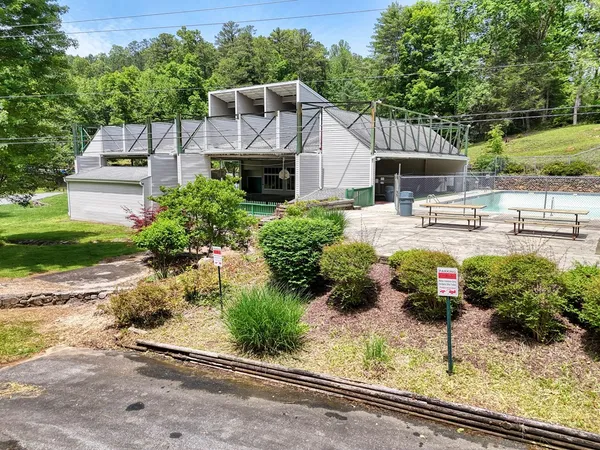 $424,900 | 130 Mallard Circle, Murphy, NC 28906