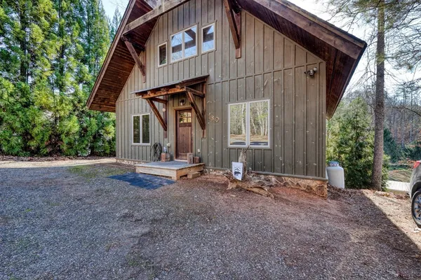 $424,900 | 130 Mallard Circle, Murphy, NC 28906