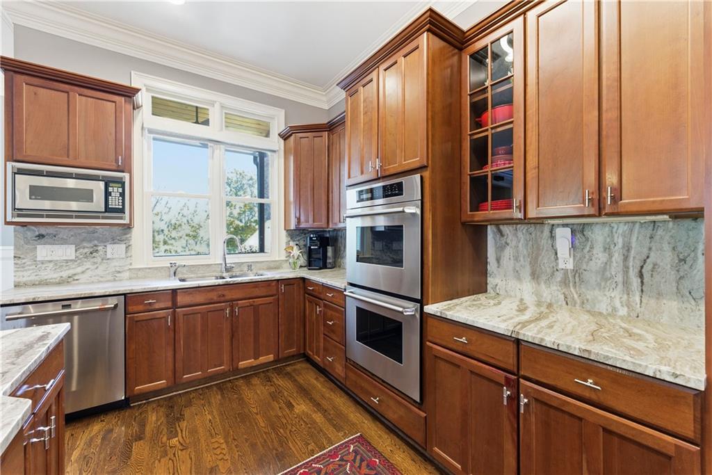 574 E Avenue Northeast Atlanta, GA 30312 - Photo 15 of 98