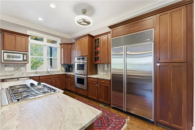 a view of a outdoor space