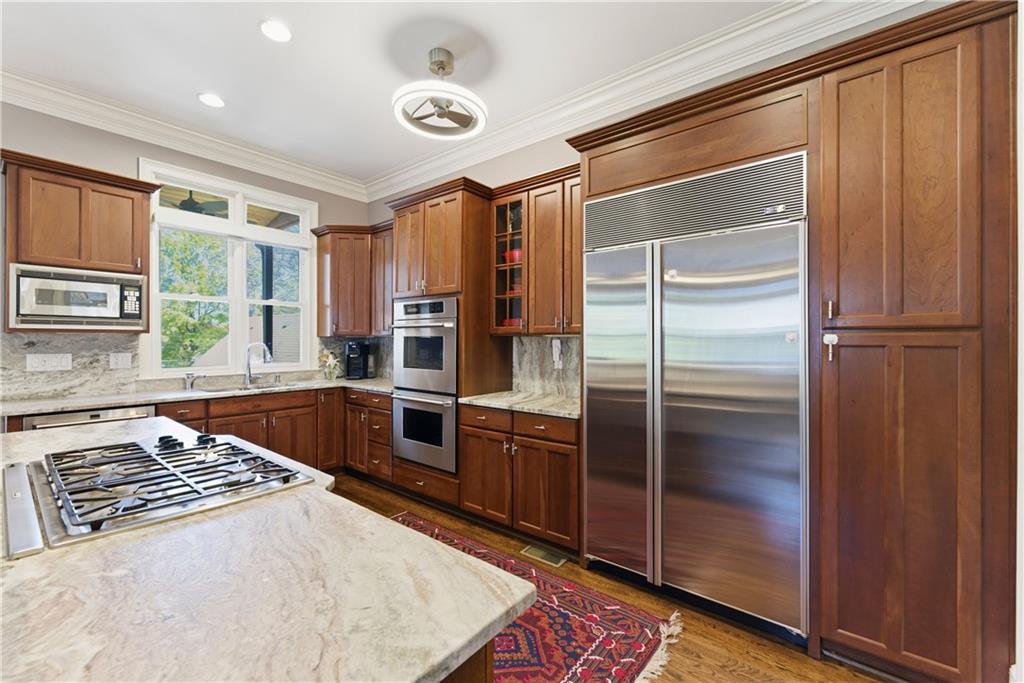 574 E Avenue Northeast Atlanta, GA 30312 - Photo 16 of 98