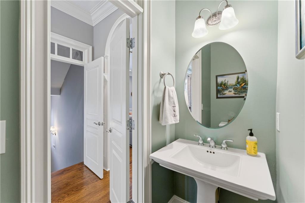 574 E Avenue Northeast Atlanta, GA 30312 - Photo 28 of 98