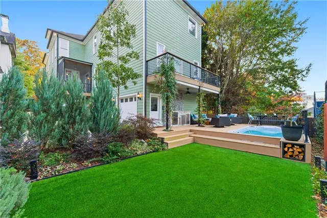 $2,297,600 | 574 E Avenue Northeast, Atlanta, GA 30312