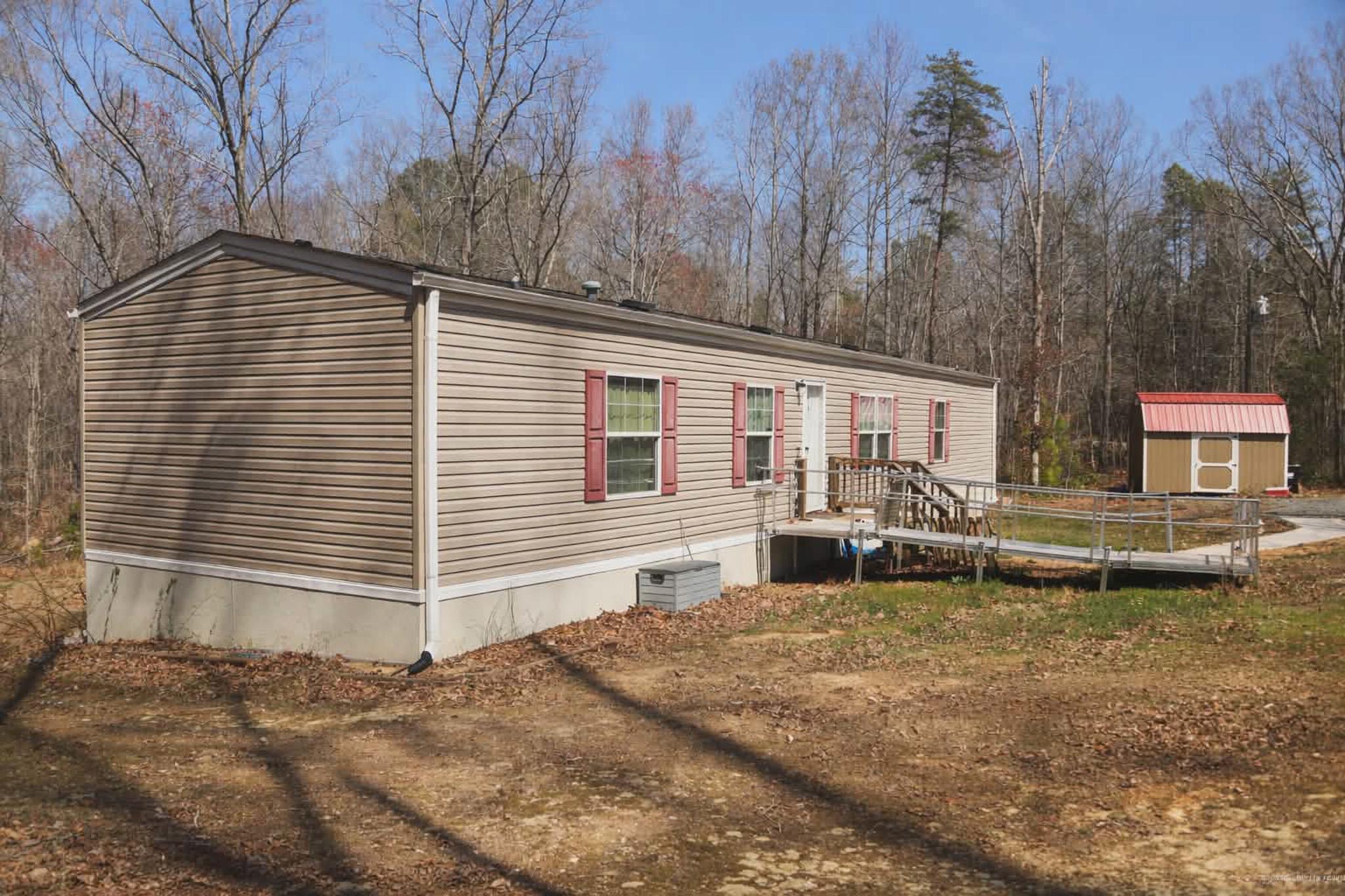 815 Mallorys Ford Road Louisa, VA 23093 - Photo 2 of 16