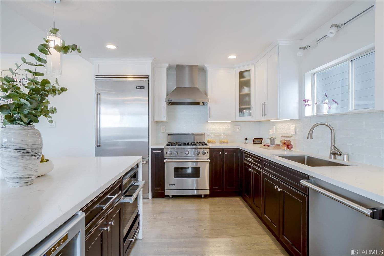 129 Cresta Vista Drive San Francisco, CA 94127 - Photo 10 of 56