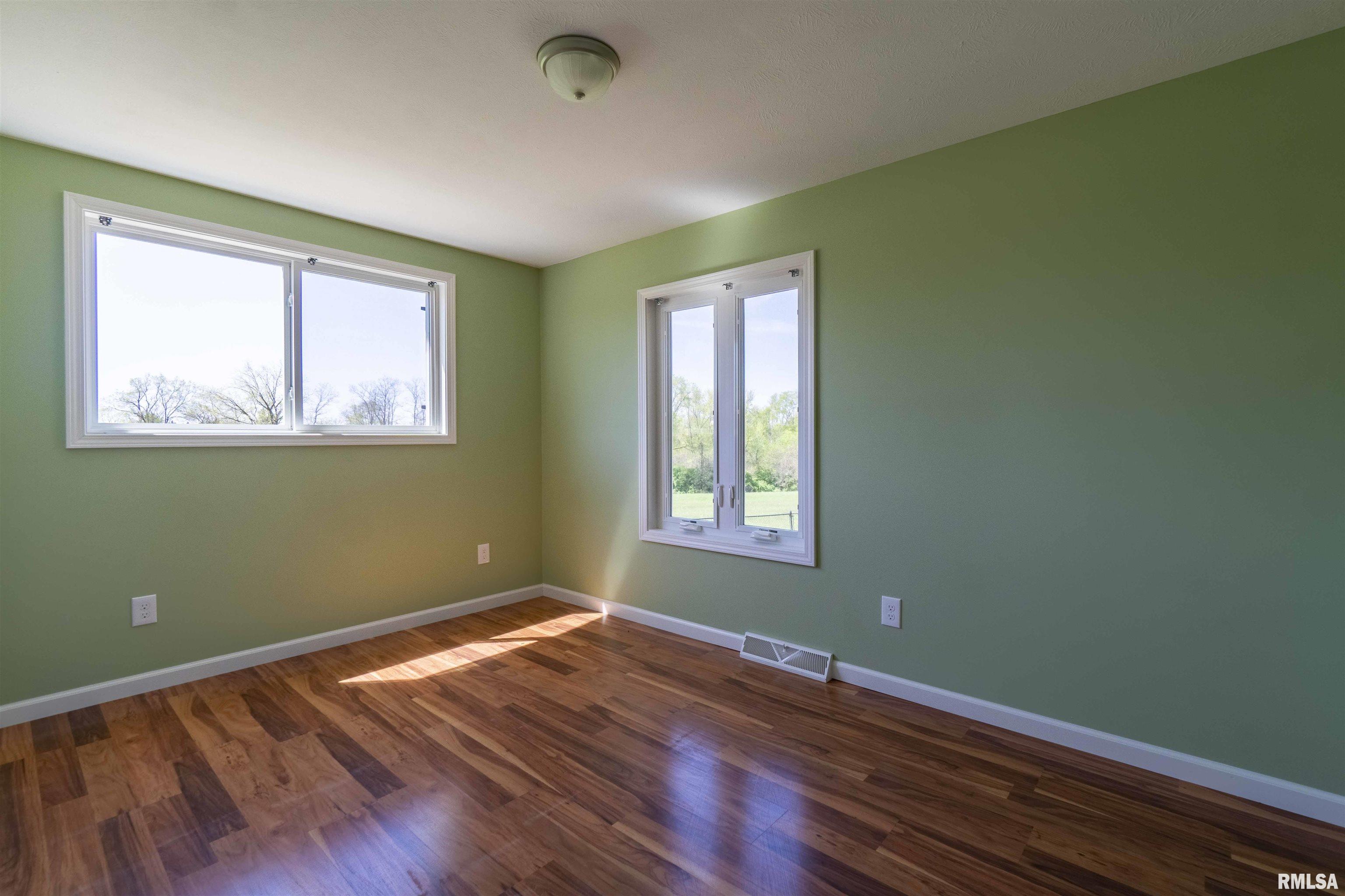 3235 Cole Hollow Road Pekin, IL 61554 - Photo 22 of 42 Gallery Image 22