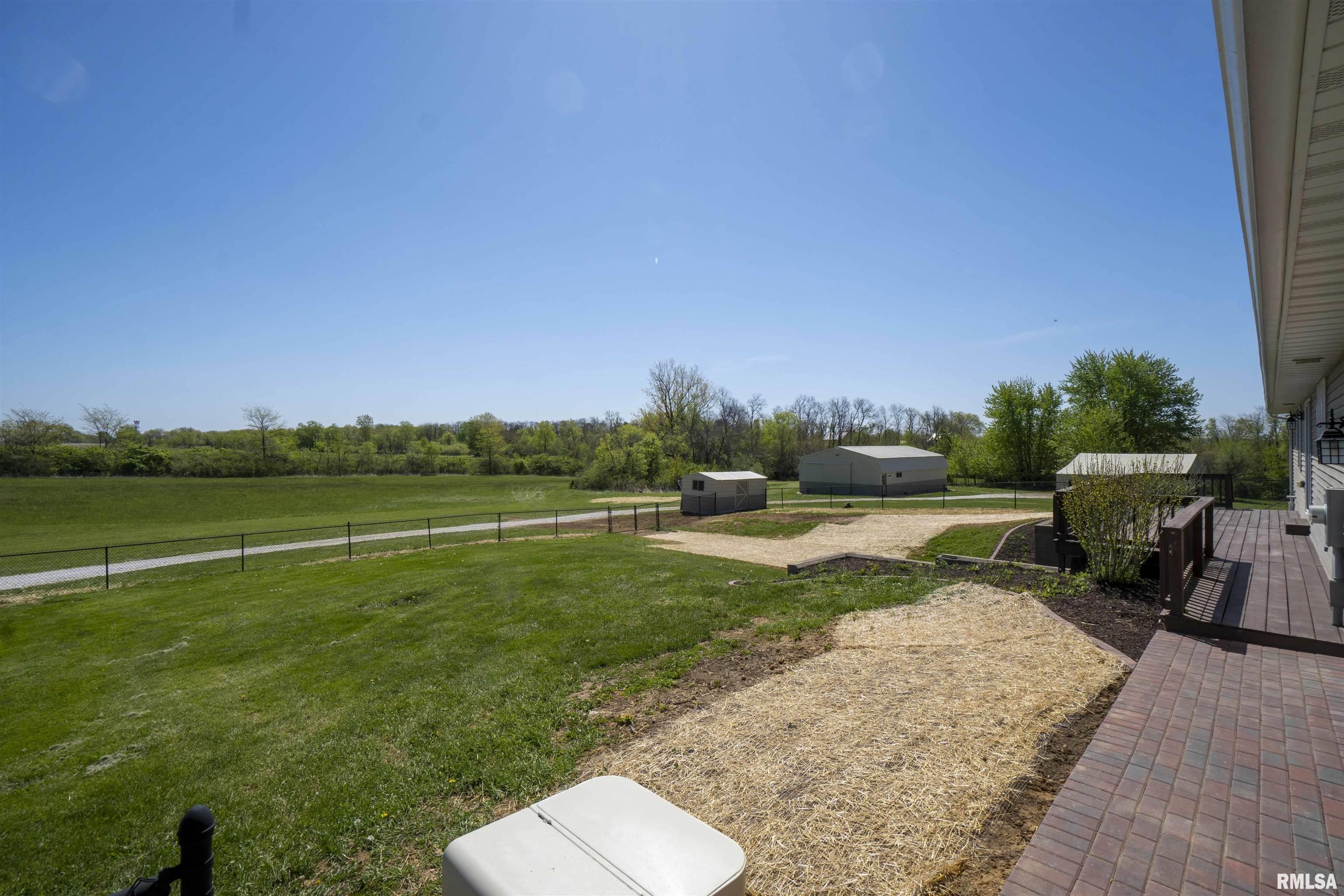3235 Cole Hollow Road Pekin, IL 61554 - Photo 29 of 42 Gallery Image 29