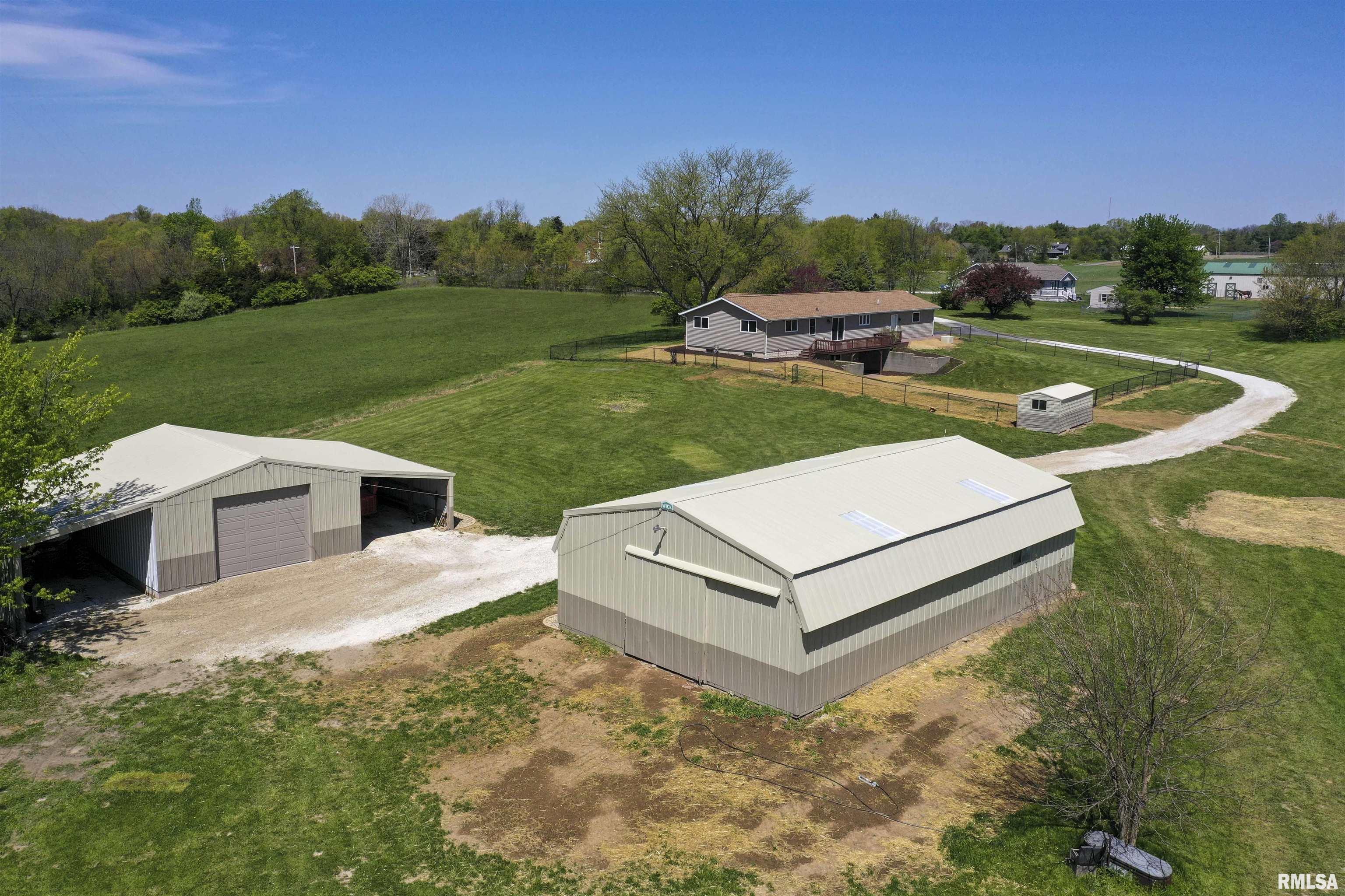 3235 Cole Hollow Road Pekin, IL 61554 - Photo 3 of 42 Gallery Image 3