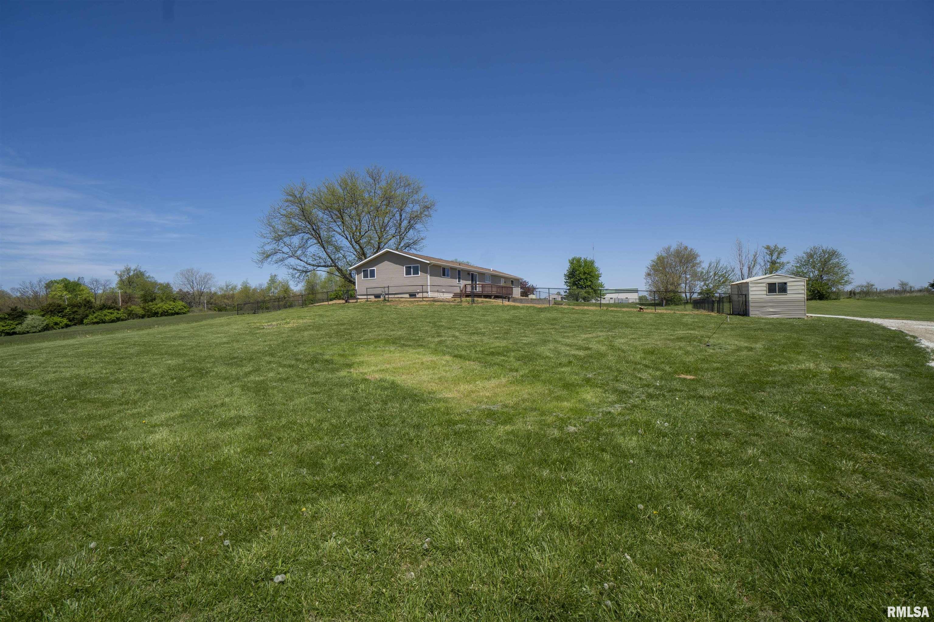 3235 Cole Hollow Road Pekin, IL 61554 - Photo 33 of 42 Gallery Image 33