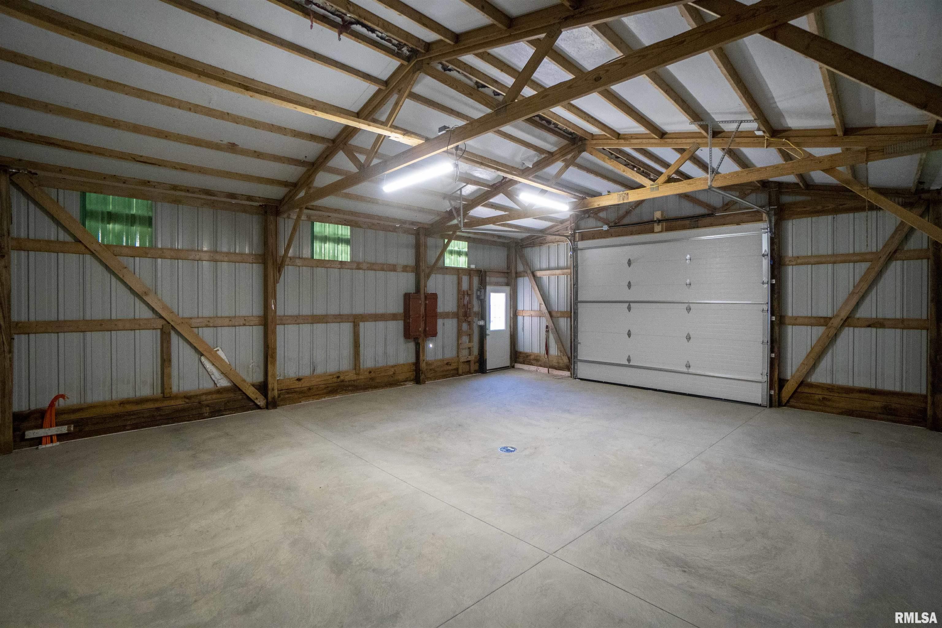 3235 Cole Hollow Road Pekin, IL 61554 - Photo 38 of 42 Gallery Image 38