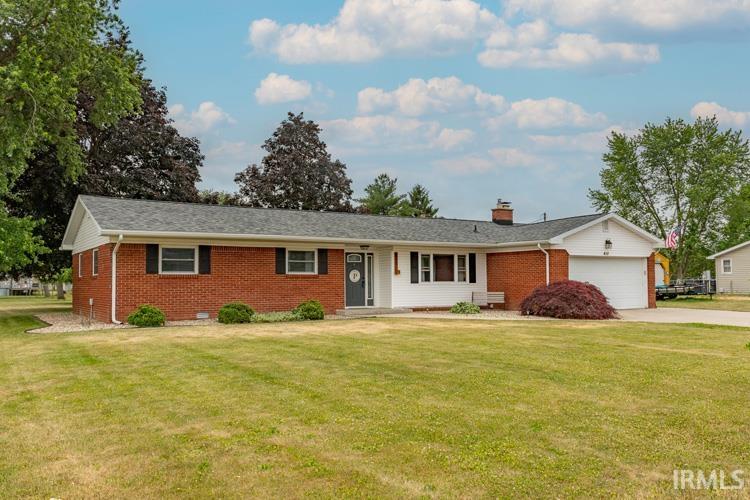 410 East Kercher Road Goshen, IN 46526 - Photo 3 of 35 Gallery Image 3