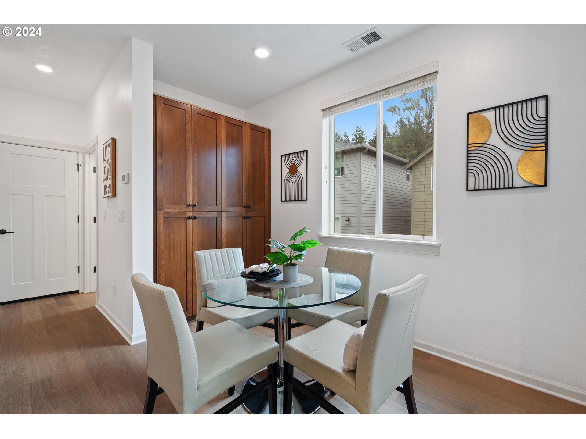 9311 Southwest Treble Lane Portland, OR 97225 - Photo 12 of 47 Gallery Image 12