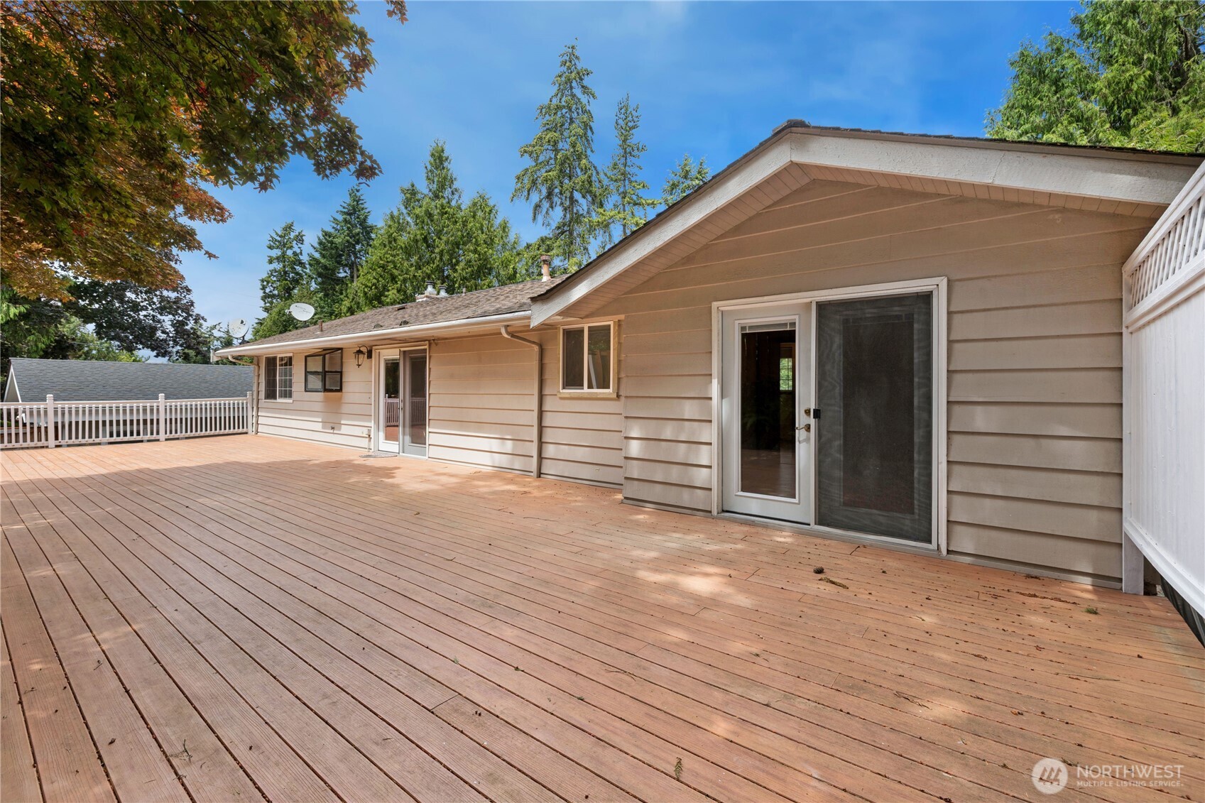 8912 229th Place Southwest Edmonds, WA 98026 - Photo 12 of 36